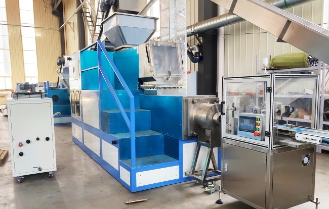 Machine pour fabrication de savon outil industriel pratique et robuste
