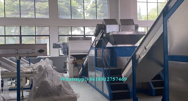 Make soap with a fully automatic soap making machine